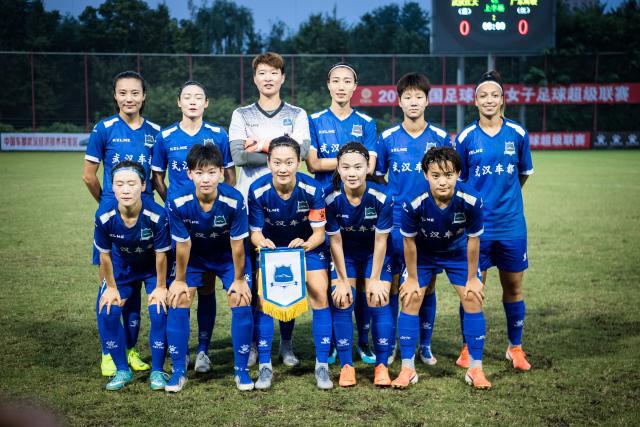 稀缺的郑钦文 中国体育国际化偶像有几个