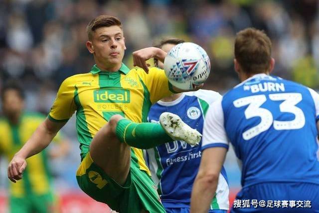 莱万本赛季18战20球 联赛15球傲视五大联赛